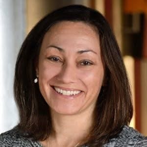 headshot of nicole black